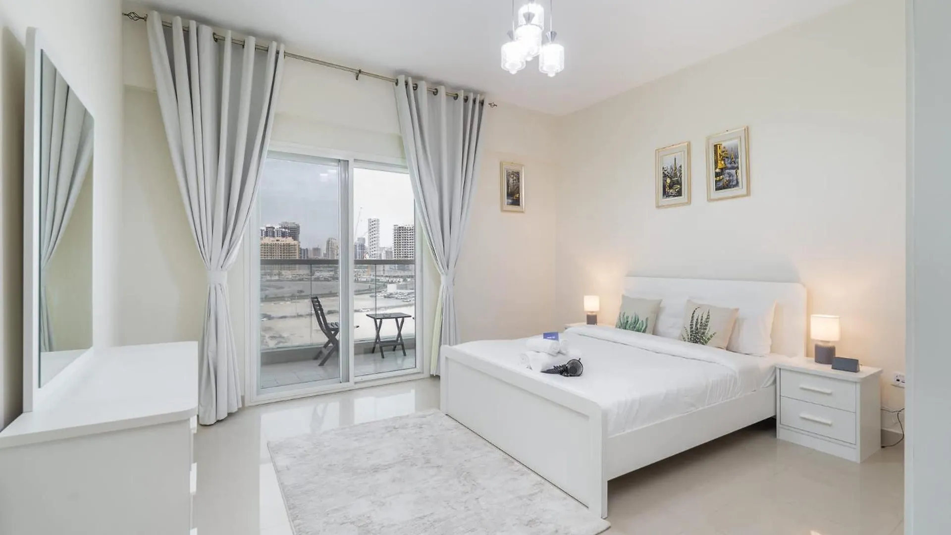 1 Bedroom In Red Residence - Heart Of Sports City Dubai